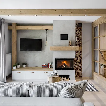 Pod Reglami Apartman *